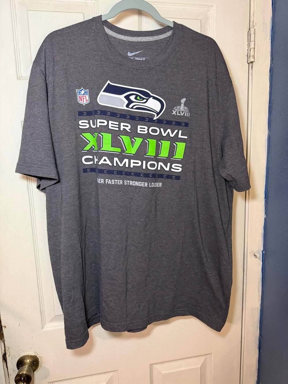 Nike Seattle Seahawks Super Bowl champions T-Shirt, xxl, Grey